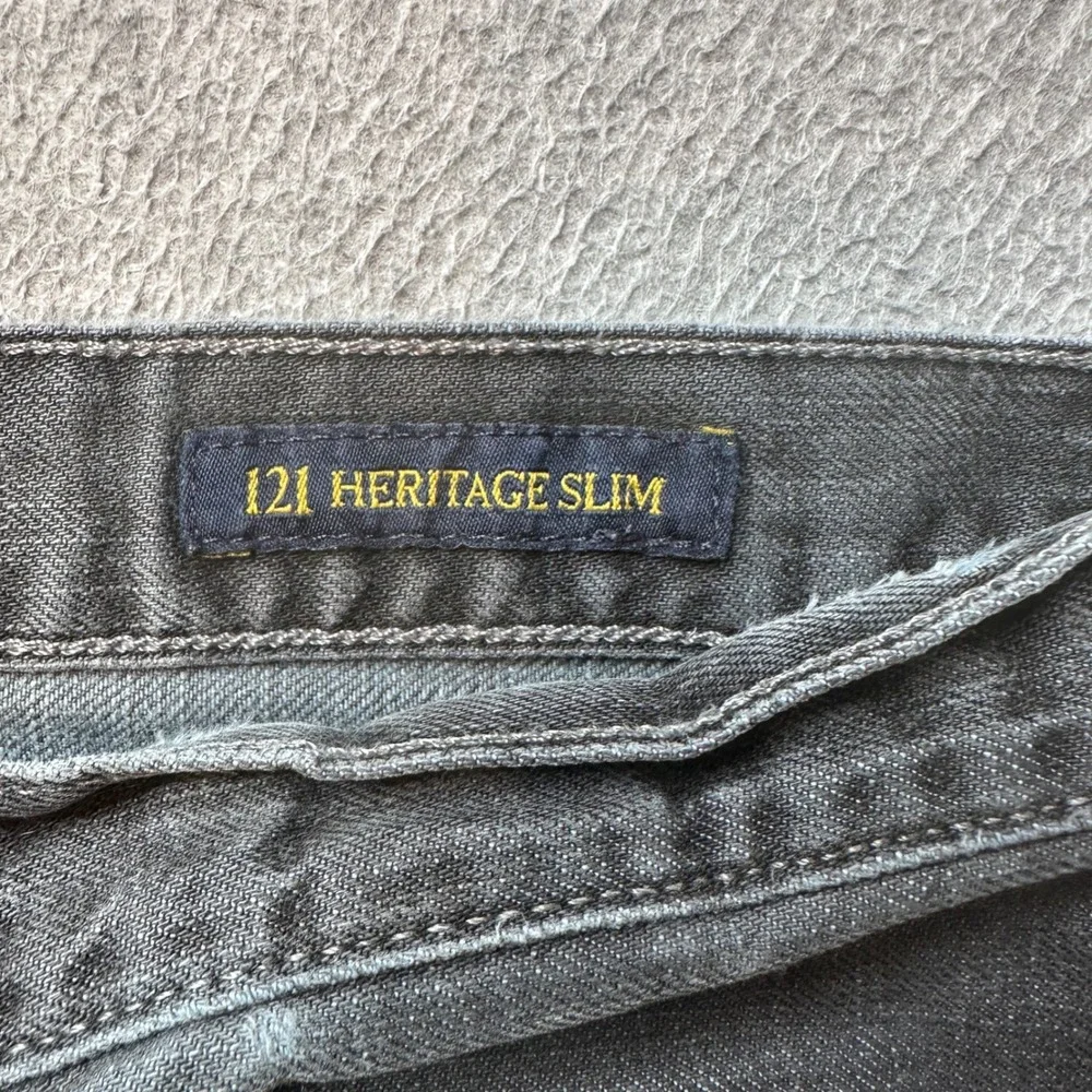 Lucky Brand Jeans‎ Mens 36x32 Gray 121 Heritage Slim Distressed Button Fly Denim
